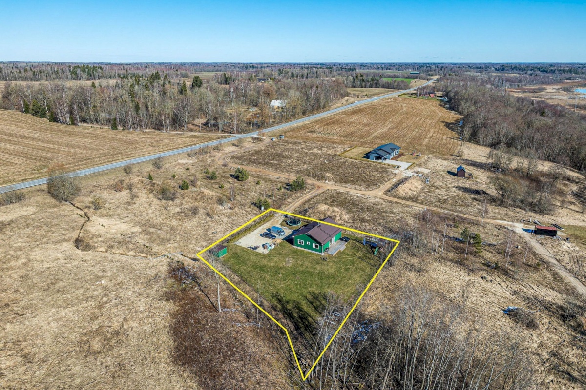 Viljandi vald, Peetrimõisa küla, Ilvese tee 8