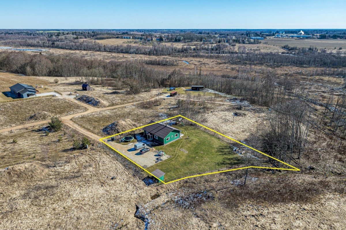 Viljandi vald, Peetrimõisa küla, Ilvese tee 8