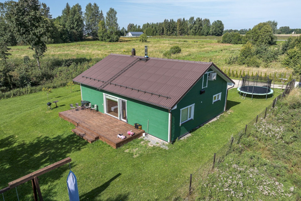 Viljandi vald, Peetrimõisa küla, Ilvese tee 8