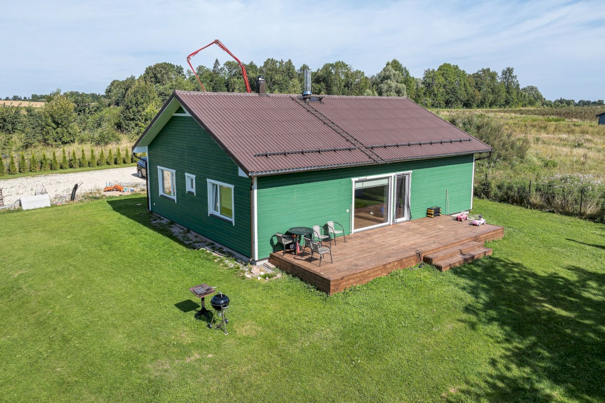 Viljandi vald, Peetrimõisa küla, Ilvese tee 8