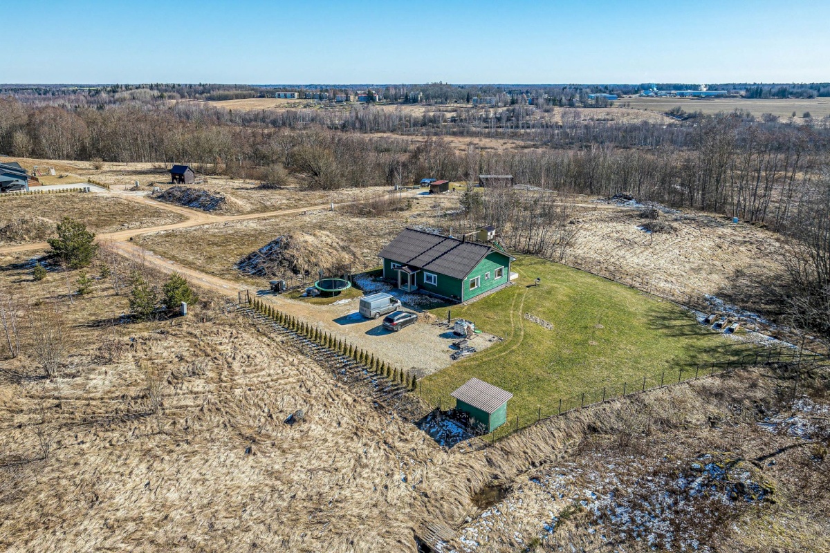 Viljandi vald, Peetrimõisa küla, Ilvese tee 8