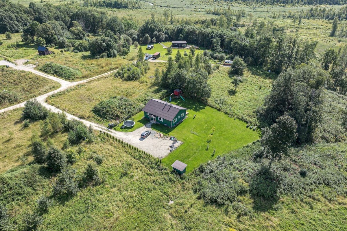 Viljandi vald, Peetrimõisa küla, Ilvese tee 8