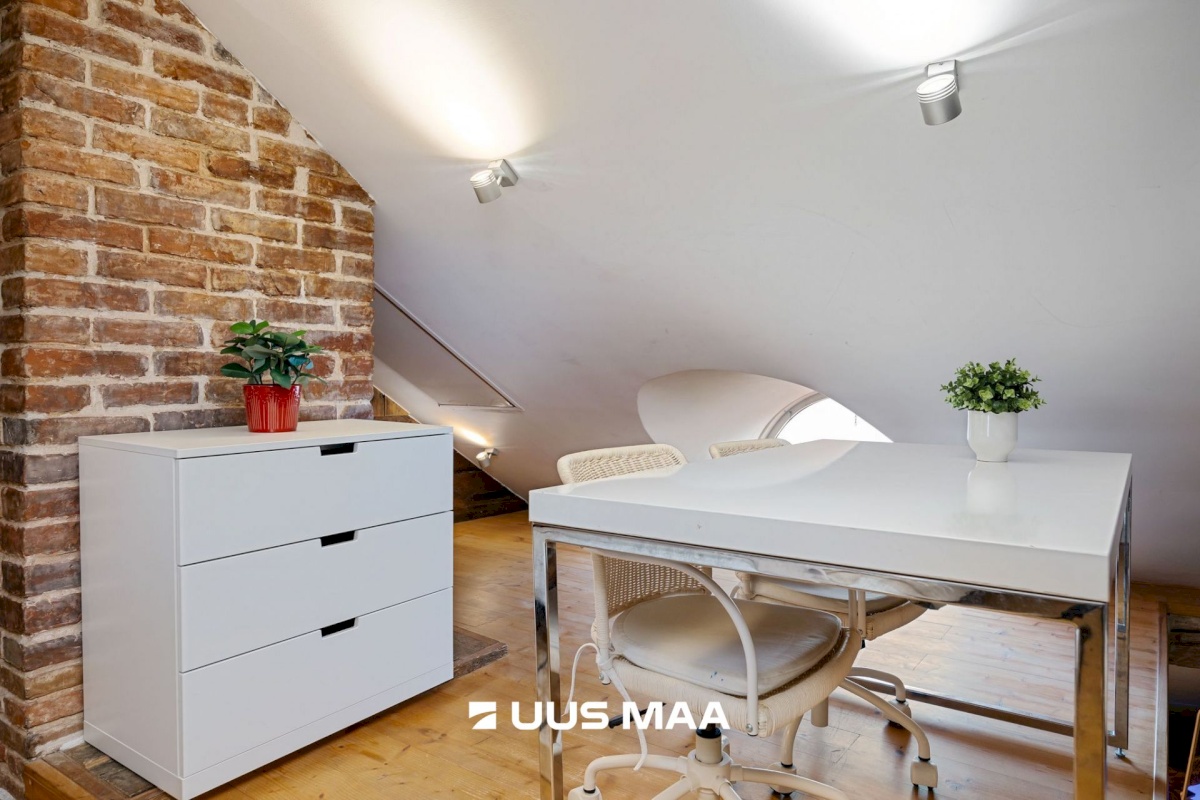Tallinn, Kesklinna linnaosa, Vanalinn, Pikk 14
