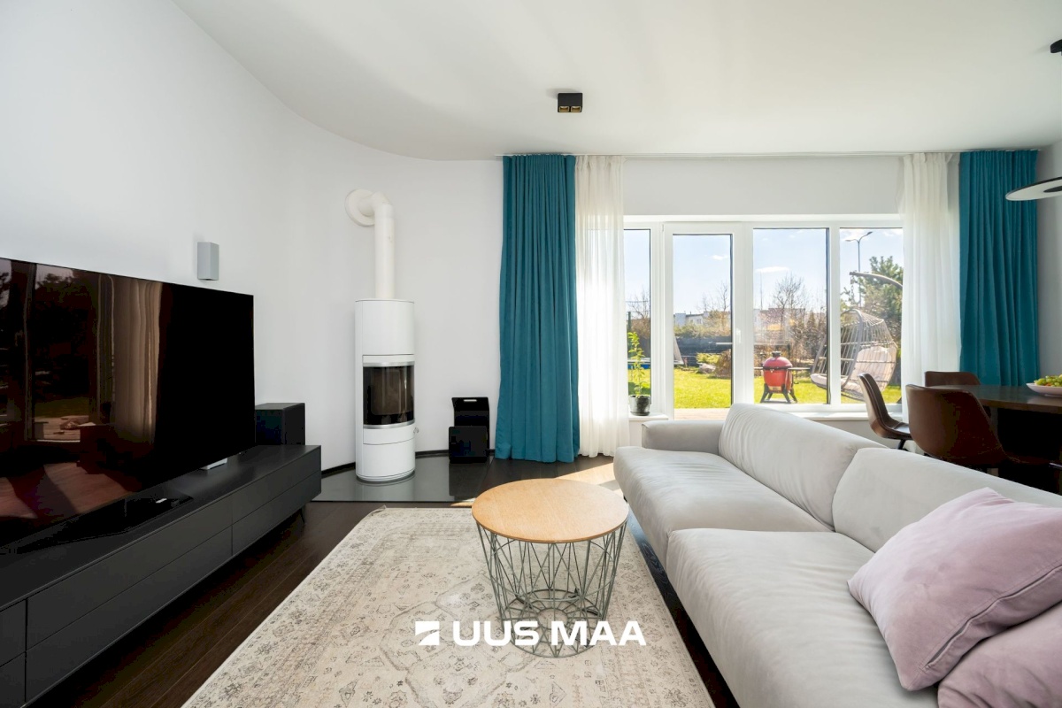 Rae vald, Peetri alevik, Kasemetsa tee 2a