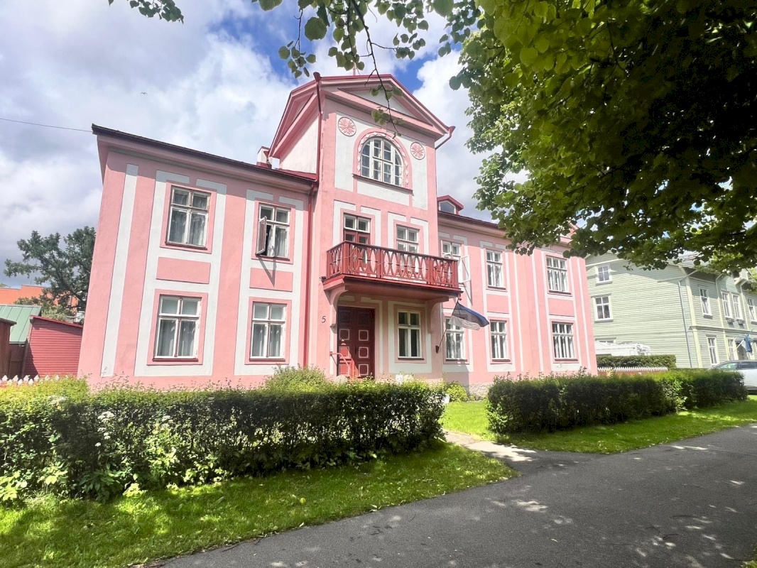 Pärnu linn, Pärnu linn, Kesklinn, Esplanaadi 5
