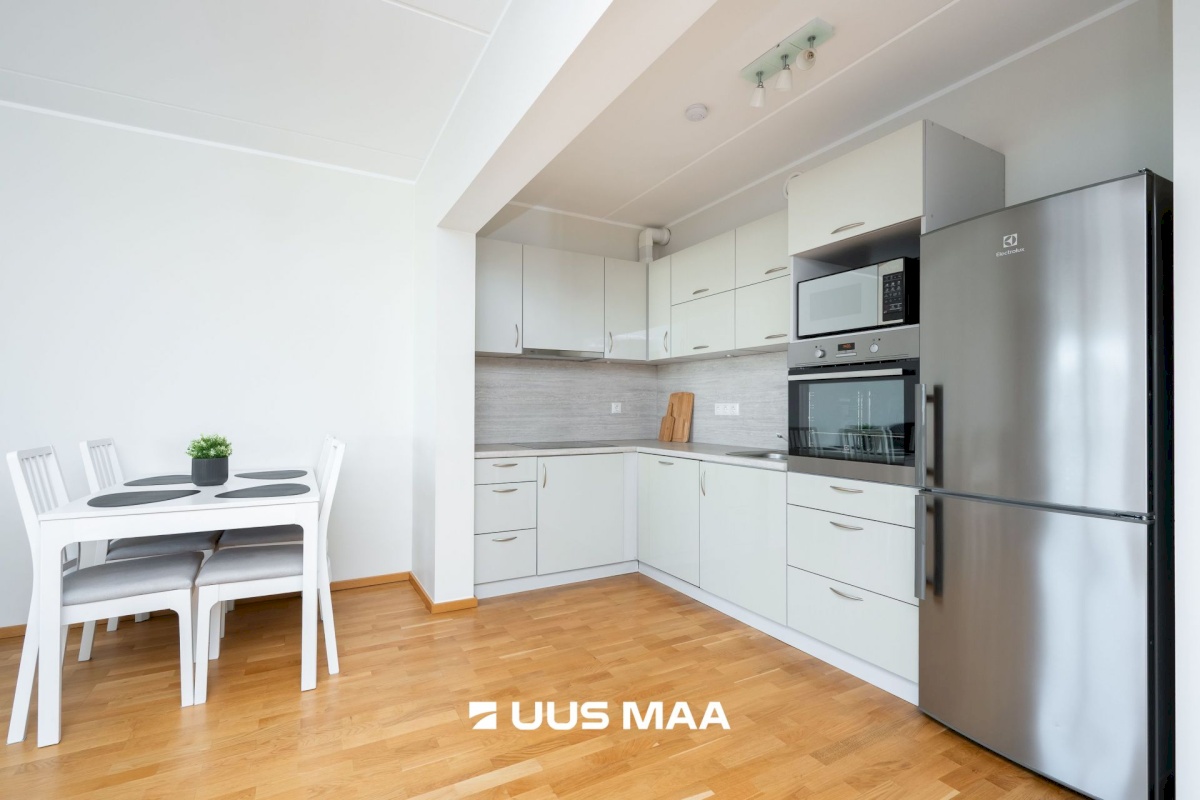 Tallinn, Lasnamäe linnaosa, Uuslinn, Uuslinna 6