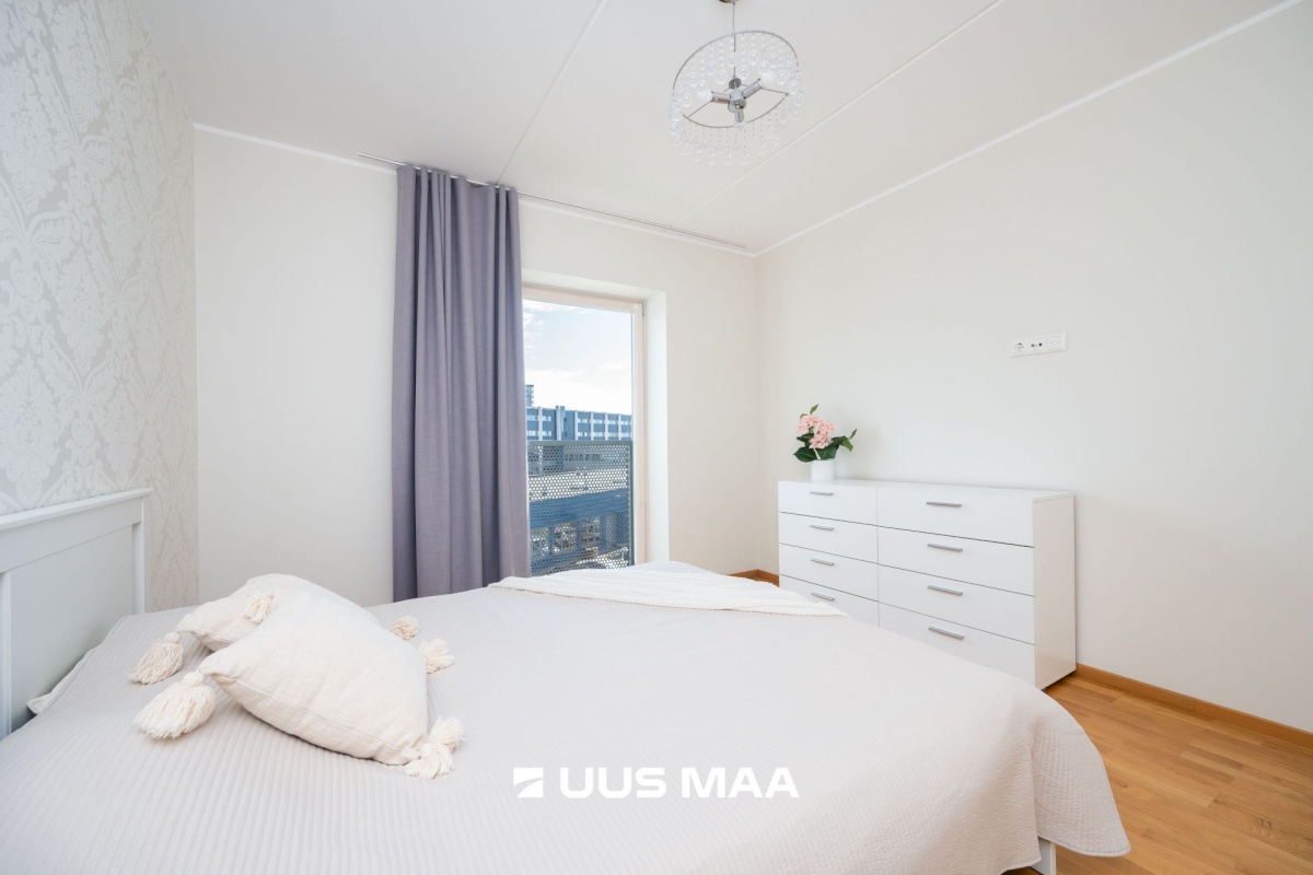 Tallinn, Lasnamäe linnaosa, Uuslinn, Uuslinna 6