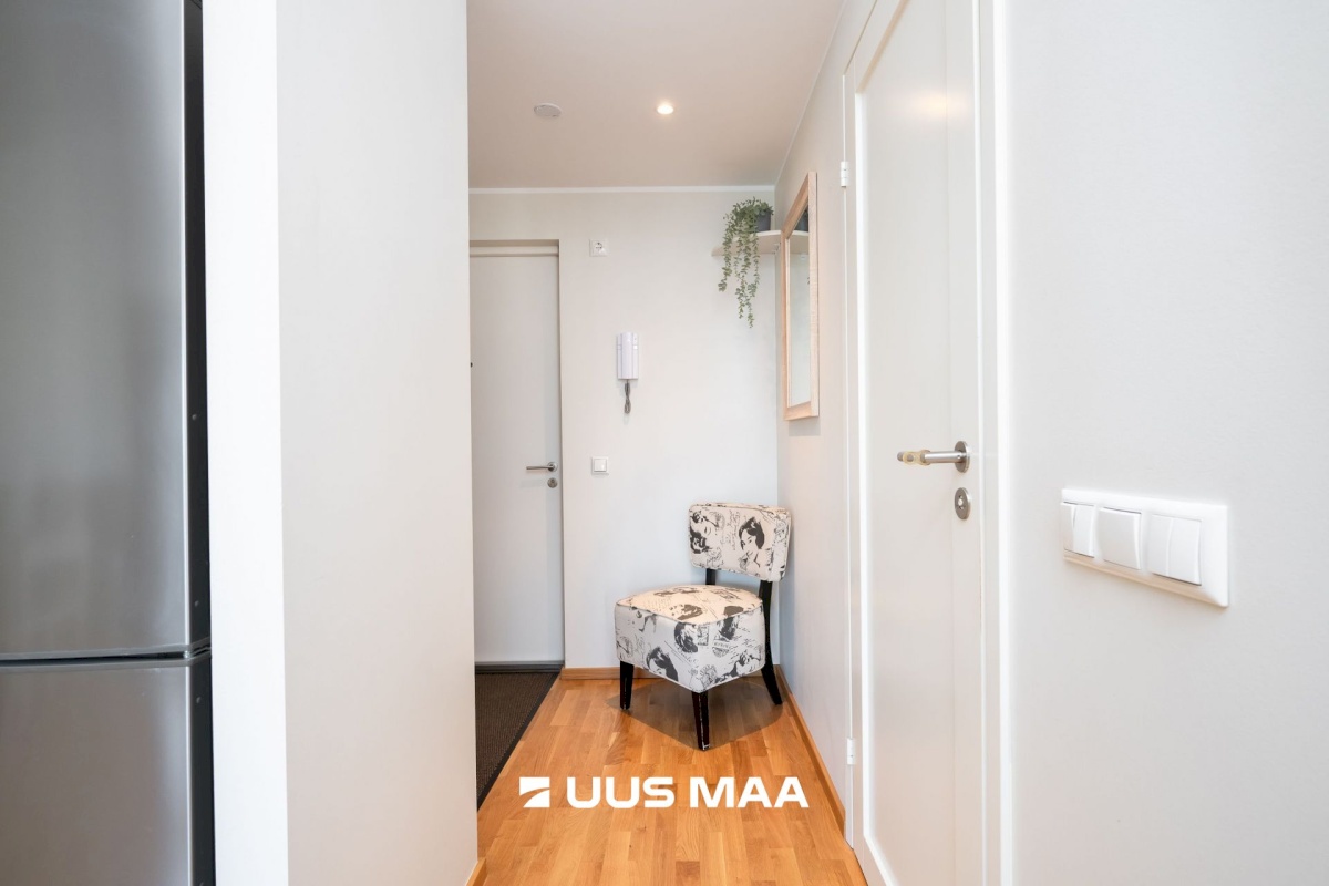 Tallinn, Lasnamäe linnaosa, Uuslinn, Uuslinna 6