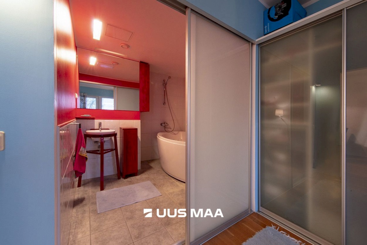 Tallinn, Kesklinna linnaosa, Veerenni, Ravi 9