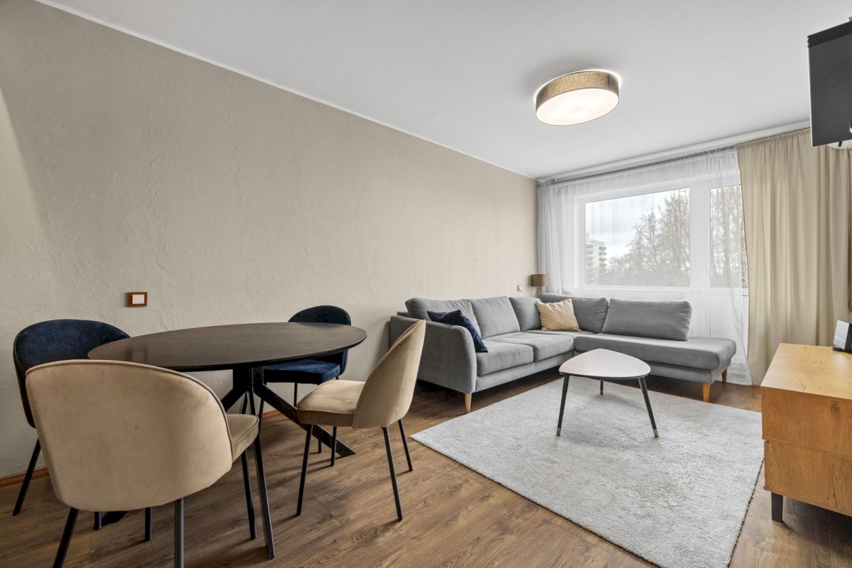 Tallinn, Mustamäe linnaosa, Sääse, Mustamäe tee 141