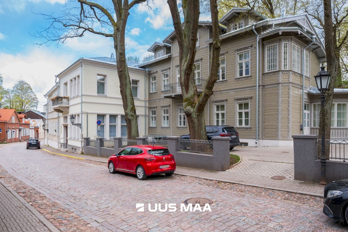 Tartu linn, Tartu linn, Kesklinn, Vallikraavi tn 10