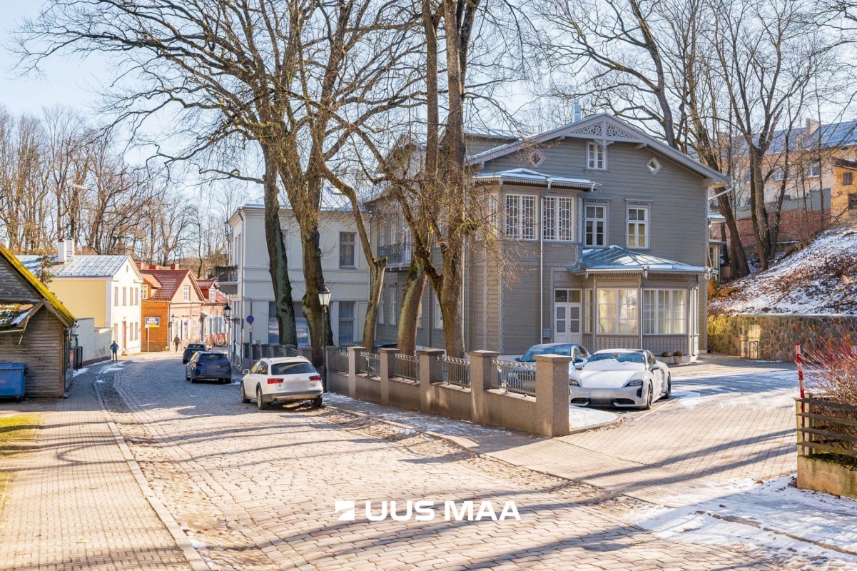 Tartu linn, Tartu linn, Kesklinn, Vallikraavi 10
