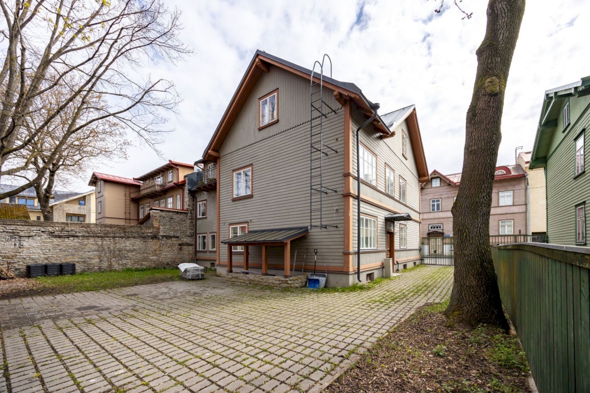 Tallinn, Põhja-Tallinna linnaosa, Kalamaja, Malmi 4