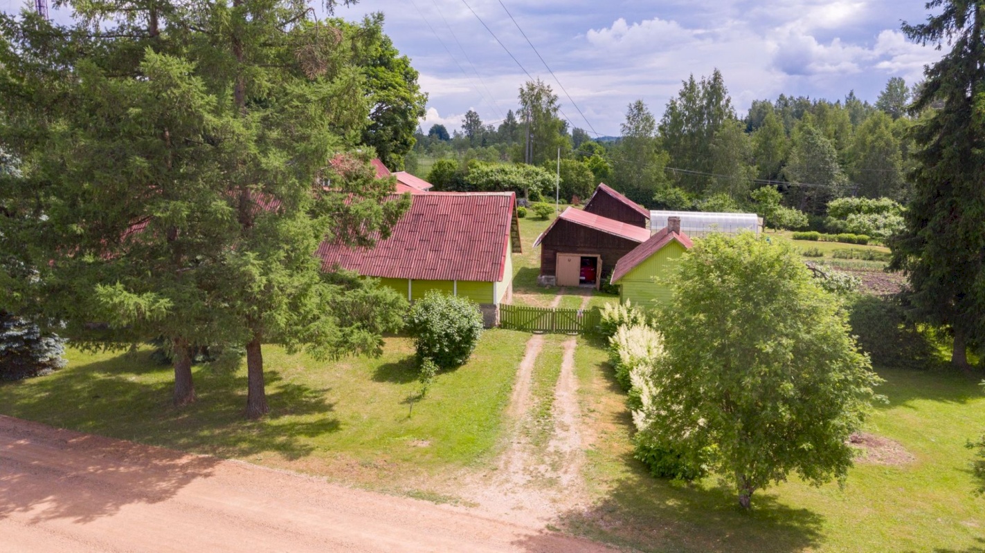 Kanepi vald, Pikareinu küla