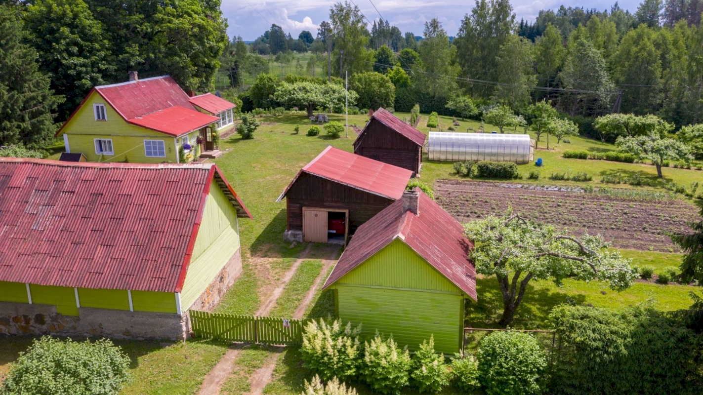Kanepi vald, Pikareinu küla