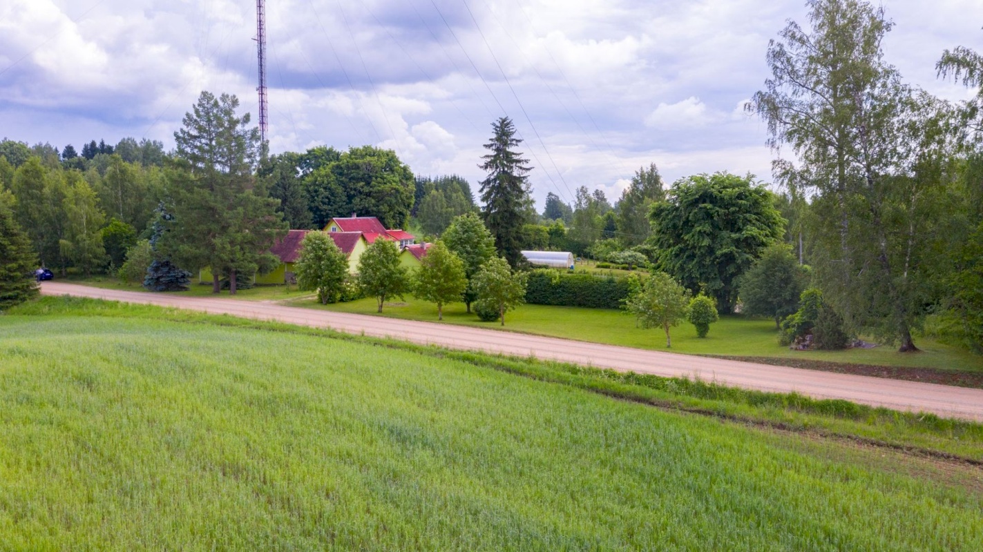 Kanepi vald, Pikareinu küla