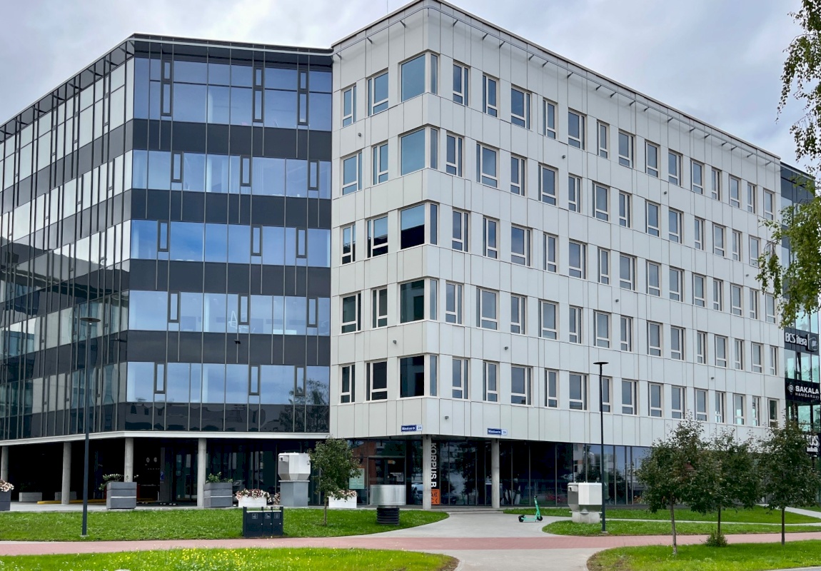 Tallinn, Mustamäe linnaosa, Mäealuse 2/4