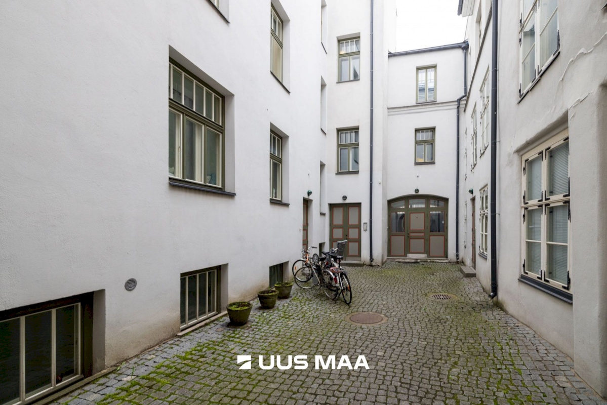 Tallinn, Kesklinna linnaosa, Vanalinn, Rüütli 13