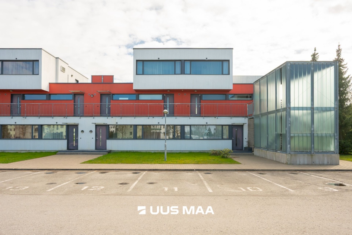Rae vald, Peetri alevik, Uusmaa tee 5/7