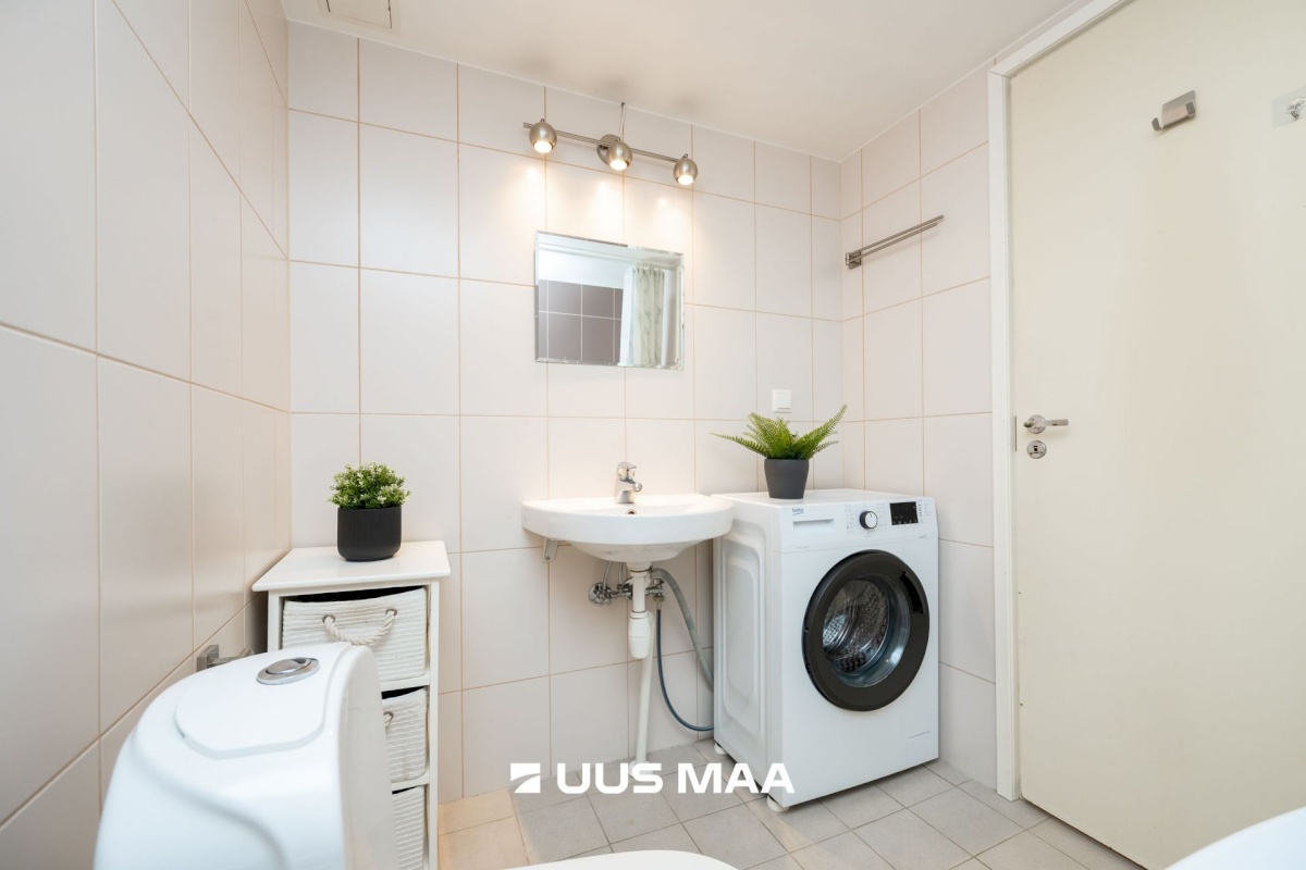 Rae vald, Peetri alevik, Uusmaa tee 5/7