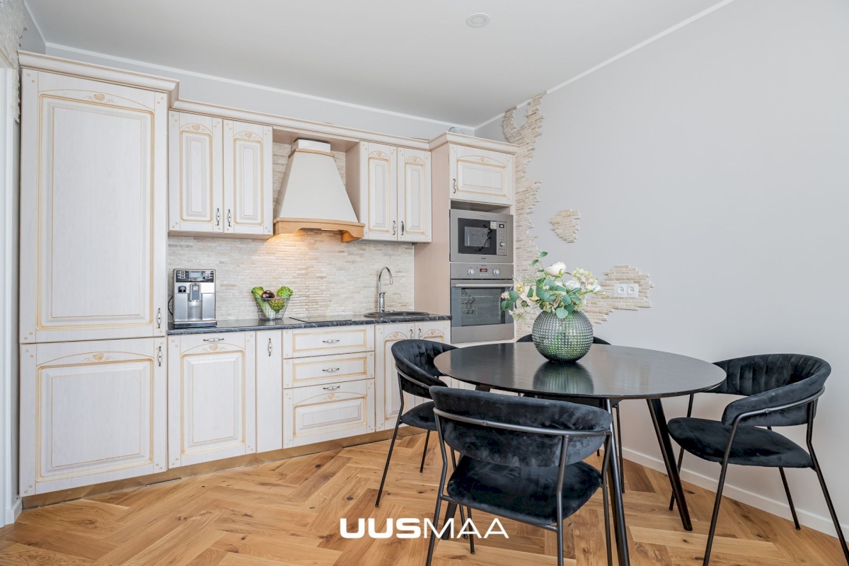 Tallinn, Lasnamäe linnaosa, Läänemere tee 8