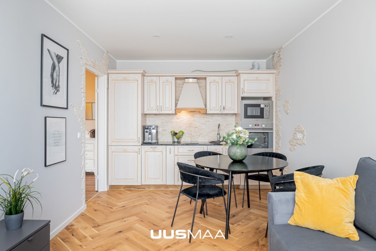Tallinn, Lasnamäe linnaosa, Läänemere tee 8