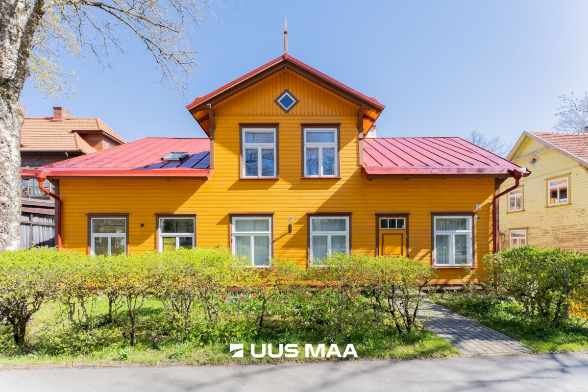 Pärnu linn, Pärnu linn, Rannarajoon, A. H. Tammsaare pst 2