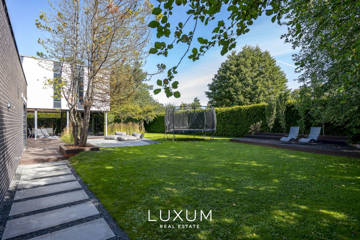 Viimsi vald, Haabneeme alevik, Rohuneeme tee 28