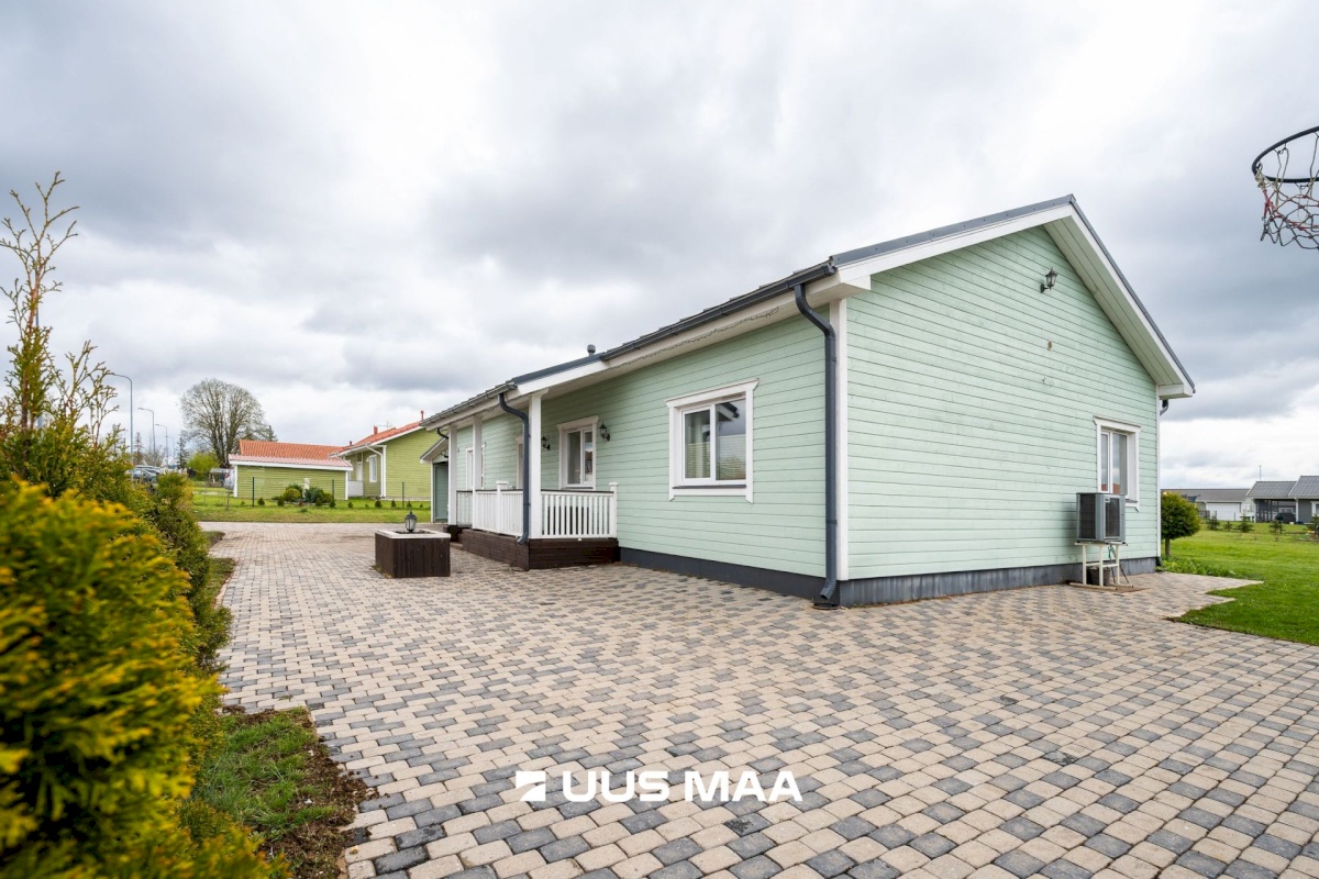 Kose vald, Kose-Uuemõisa alevik, Vanatoa tn 9