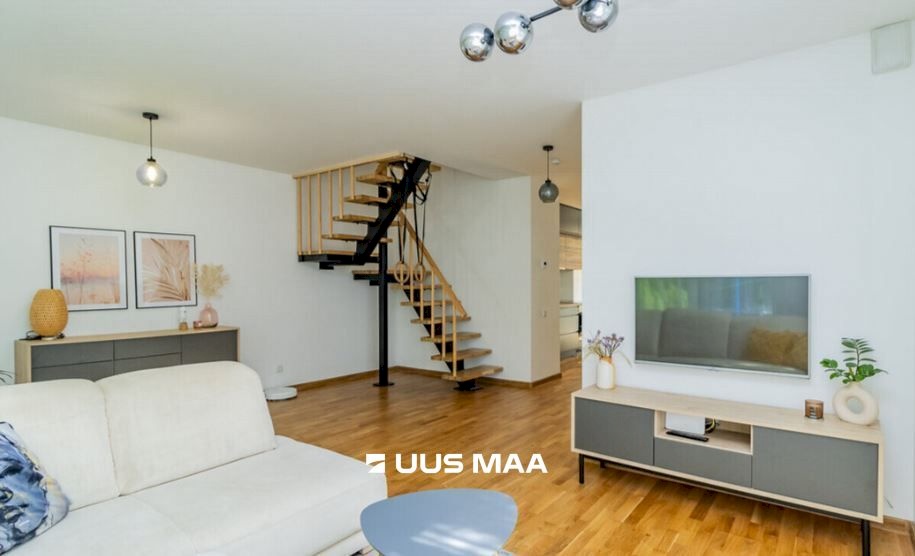 Viimsi vald, Laiaküla, Laiaküla tee 13/1