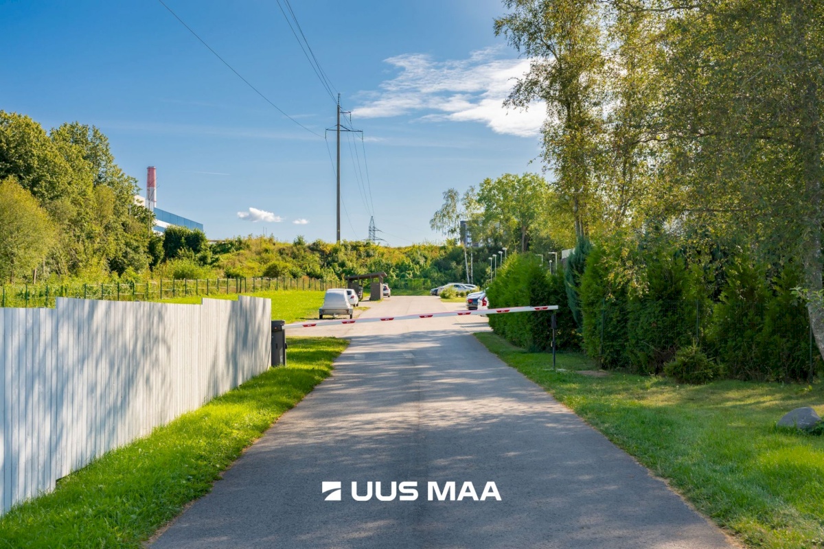 Viimsi vald, Laiaküla, Laiaküla tee 13/1