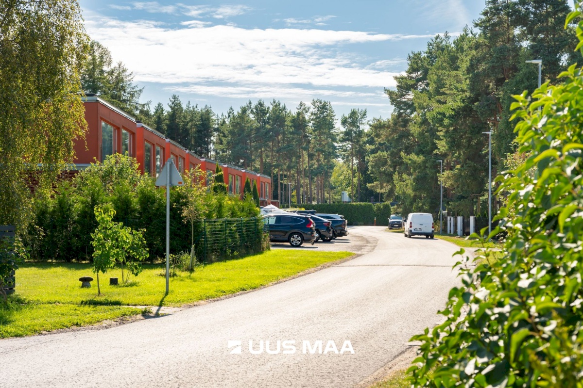 Viimsi vald, Laiaküla, Laiaküla tee 13/1