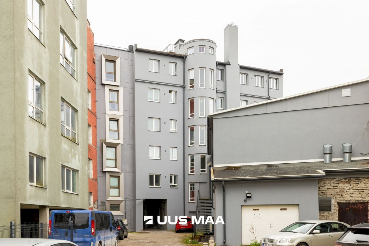 Tallinn, Põhja-Tallinna linnaosa, Kalamaja, Kopli 8