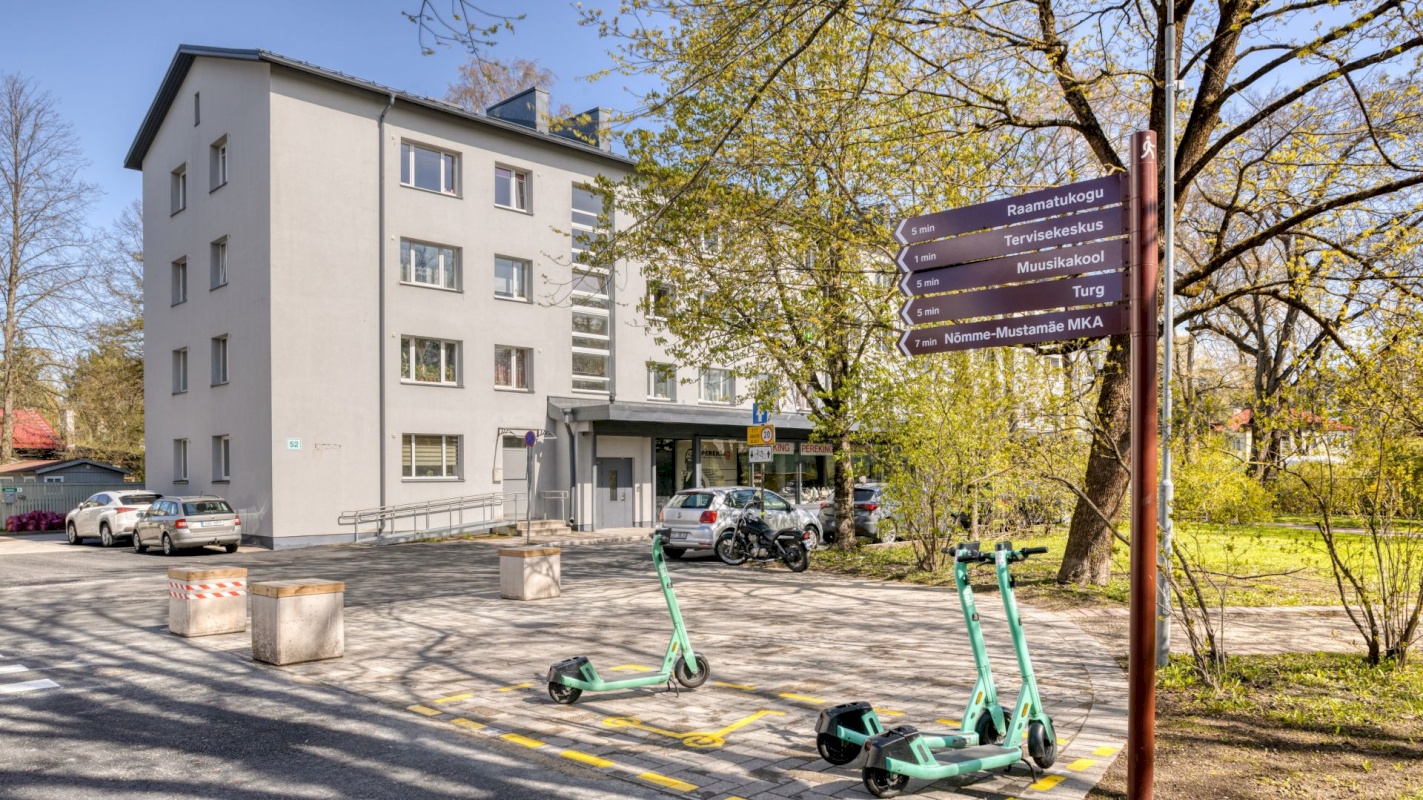 Tallinn, Nõmme linnaosa, Raudtee 52