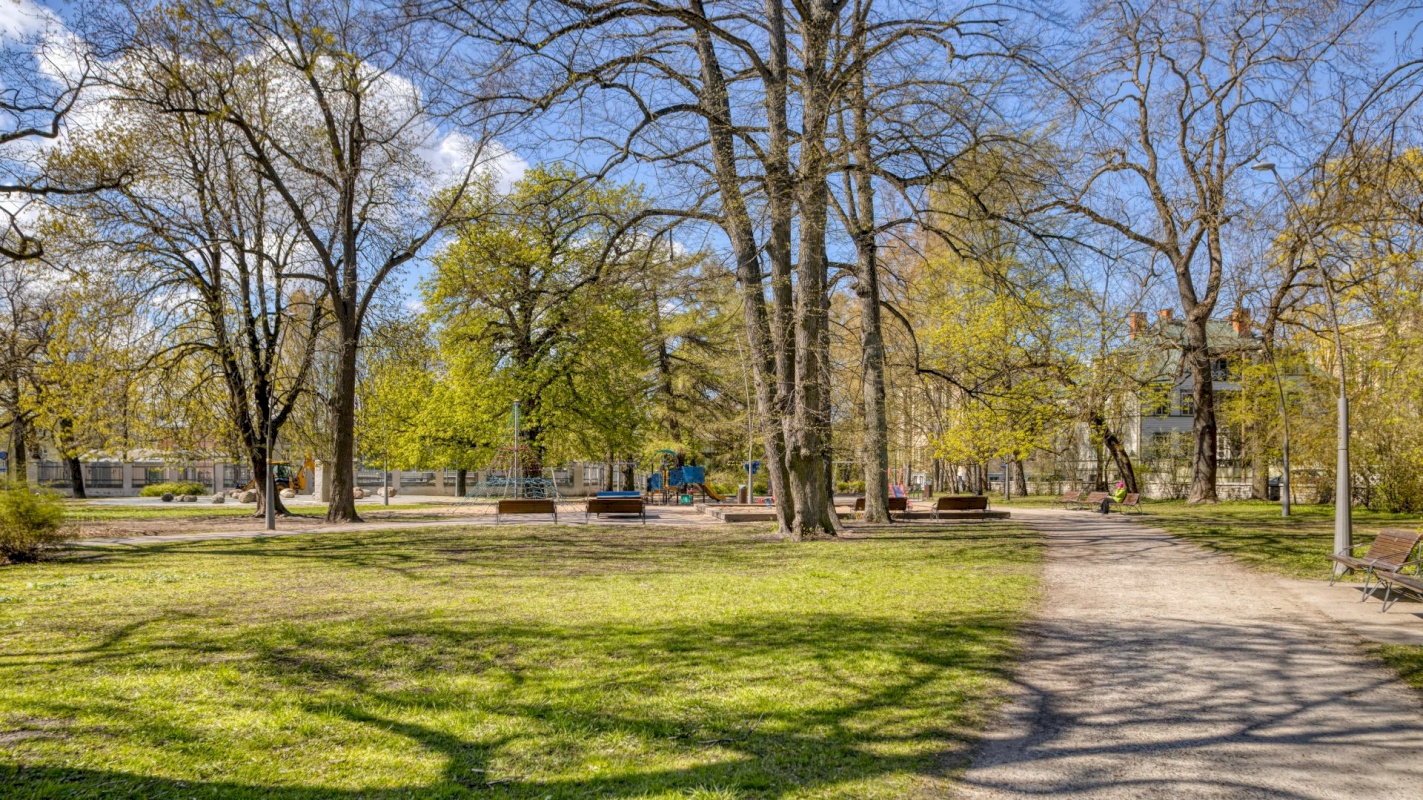 Tallinn, Kesklinna linnaosa, A.Adamsoni 4
