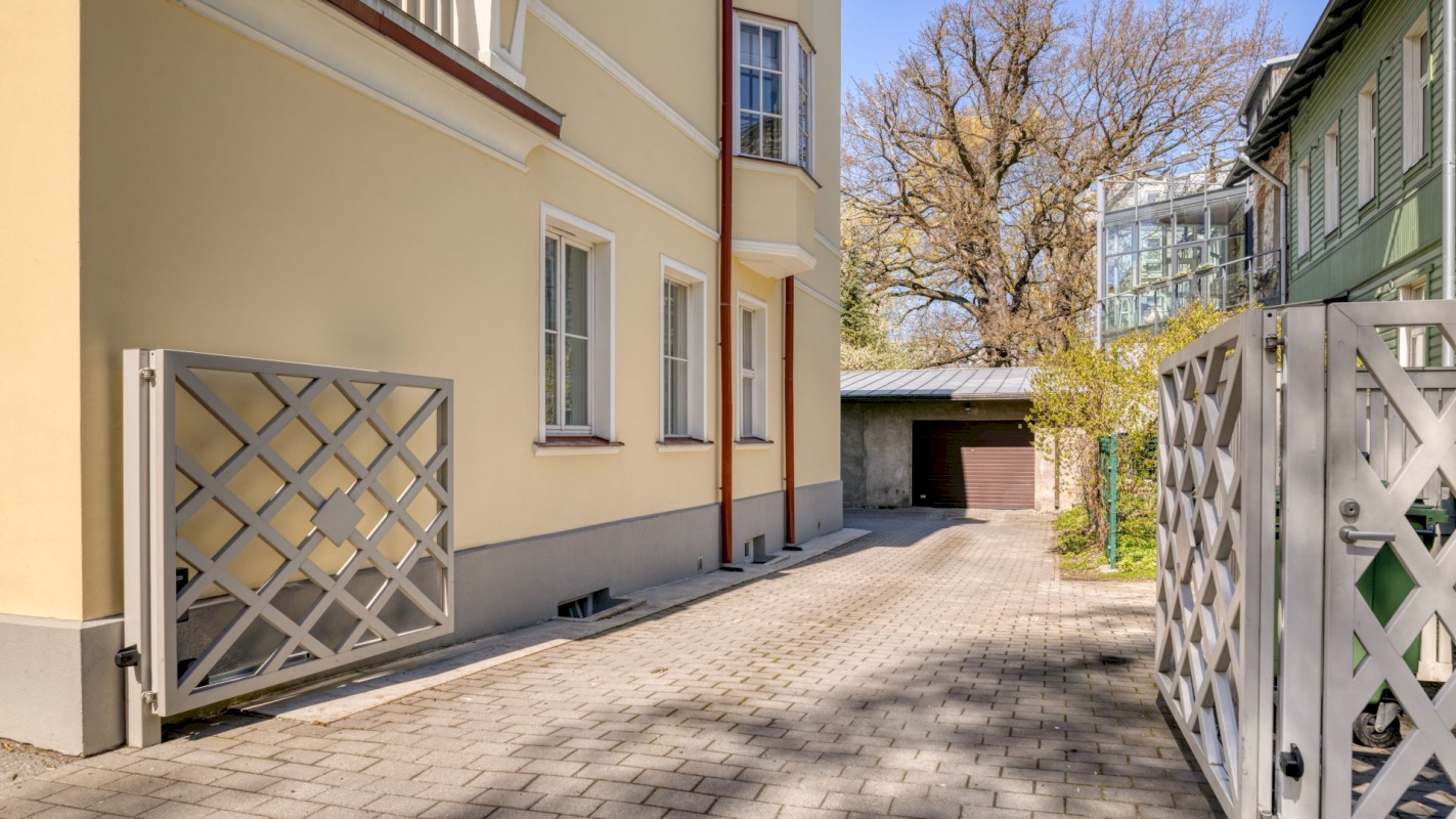 Tallinn, Kesklinna linnaosa, A.Adamsoni 4
