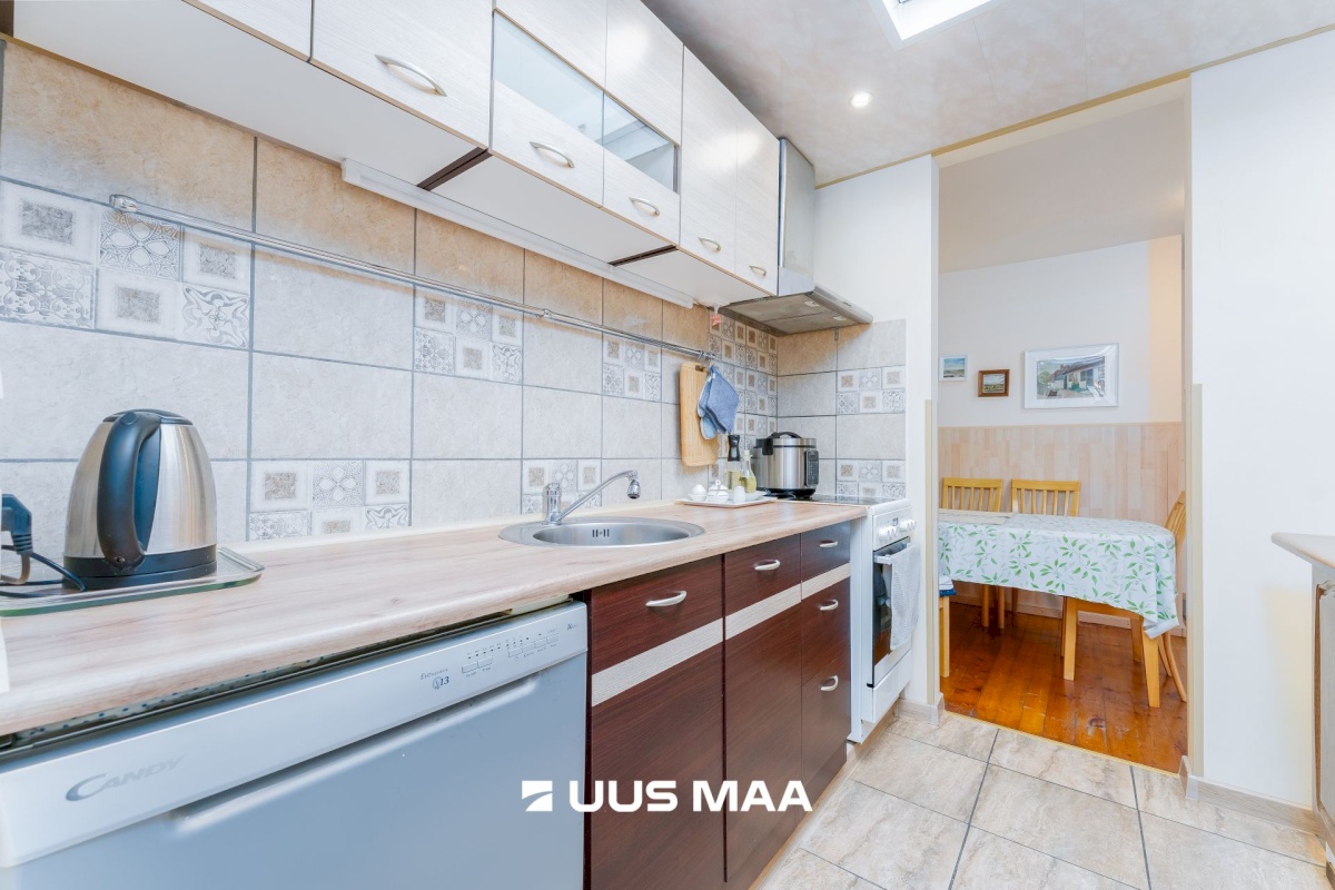 Pärnu linn, Pärnu linn, Rääma, Kuldse kodu 1
