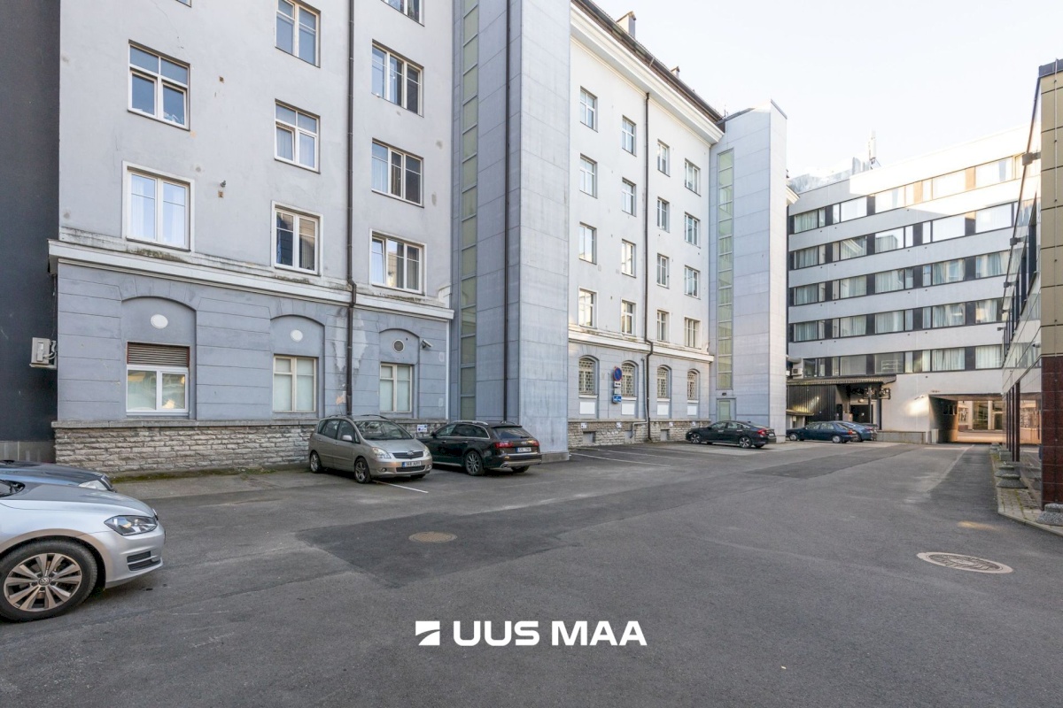 Tallinn, Kesklinna linnaosa, Narva mnt 9