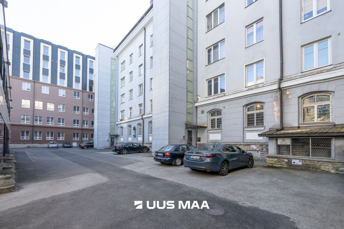 Tallinn, Kesklinna linnaosa, Narva mnt 9