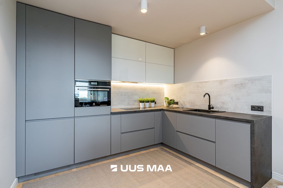 Tallinn, Kesklinna linnaosa, Tartu mnt 18