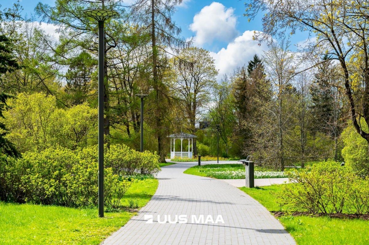 Keila linn, Paldiski maantee 4