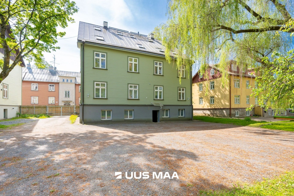 Tallinn, Kesklinna linnaosa, Uus Maailm, Saturni 6