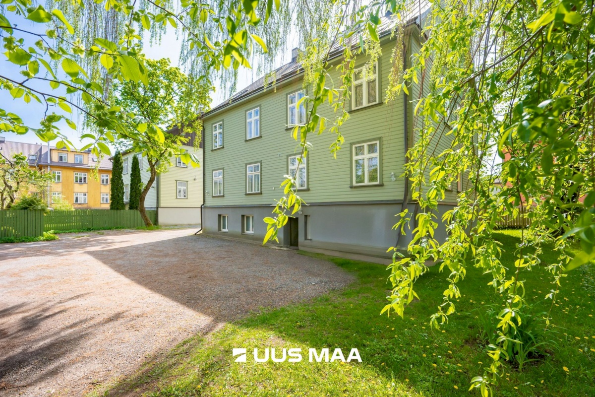 Tallinn, Kesklinna linnaosa, Uus Maailm, Saturni 6