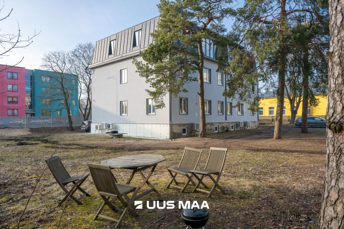 Tallinn, Nõmme linnaosa, Männiku, Männiku tee 111