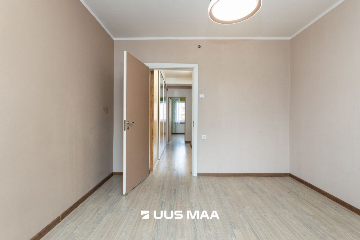 Tallinn, Kesklinna linnaosa, Raua, Pronksi 7