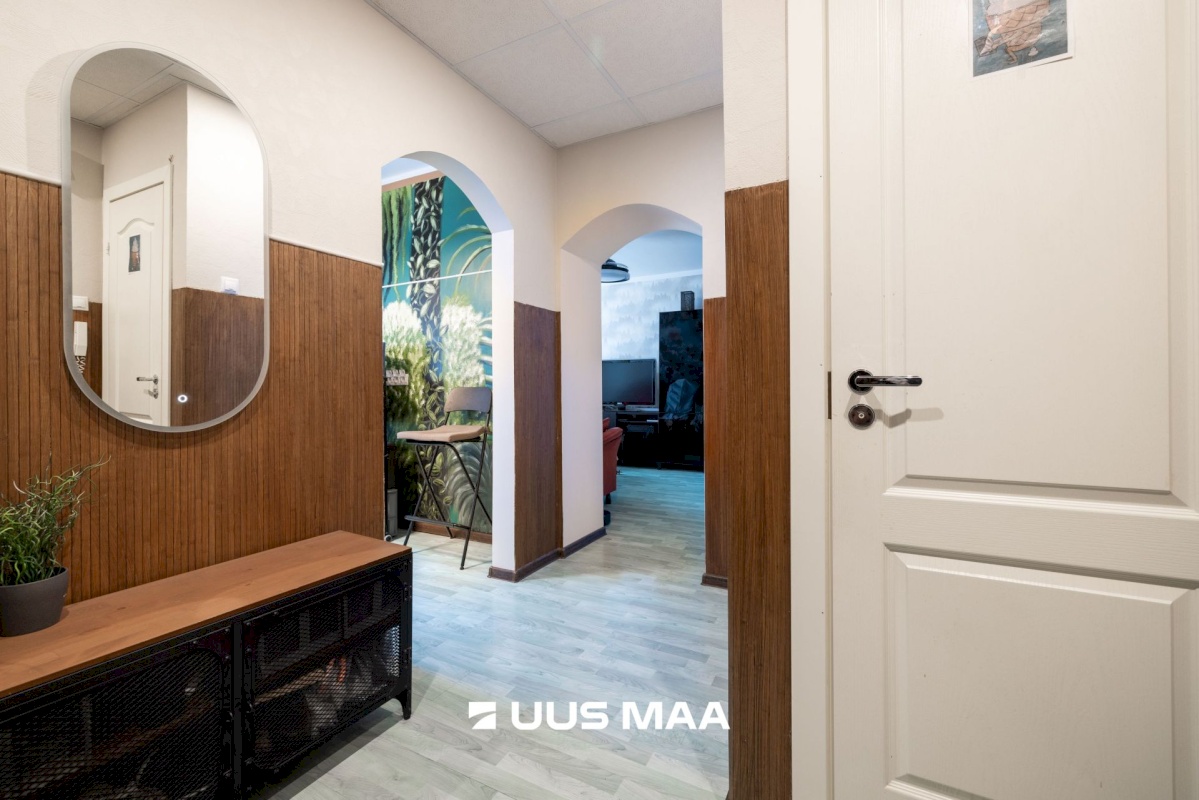 Tallinn, Kesklinna linnaosa, Raua, Pronksi 7