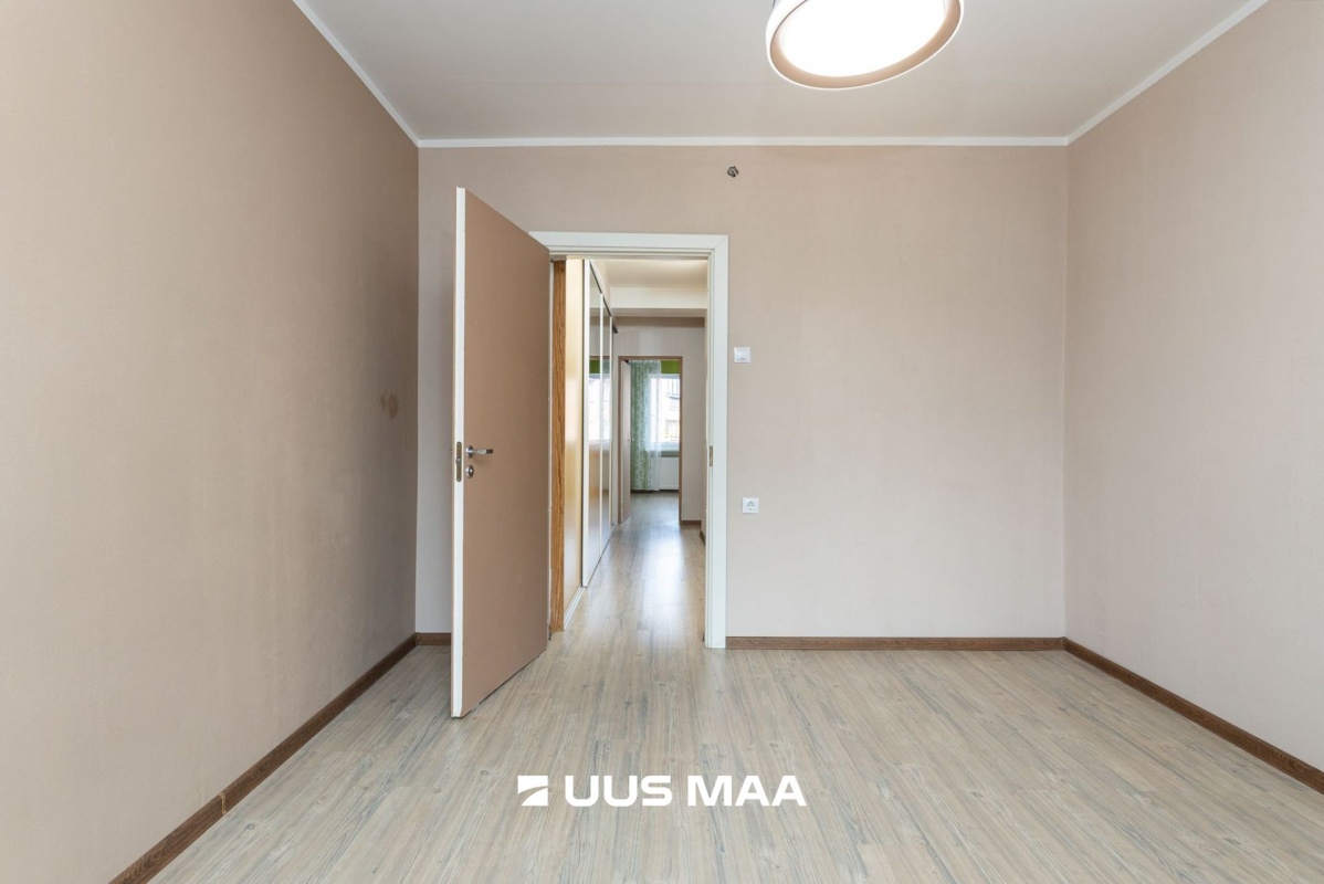 Tallinn, Kesklinna linnaosa, Raua, Pronksi 7