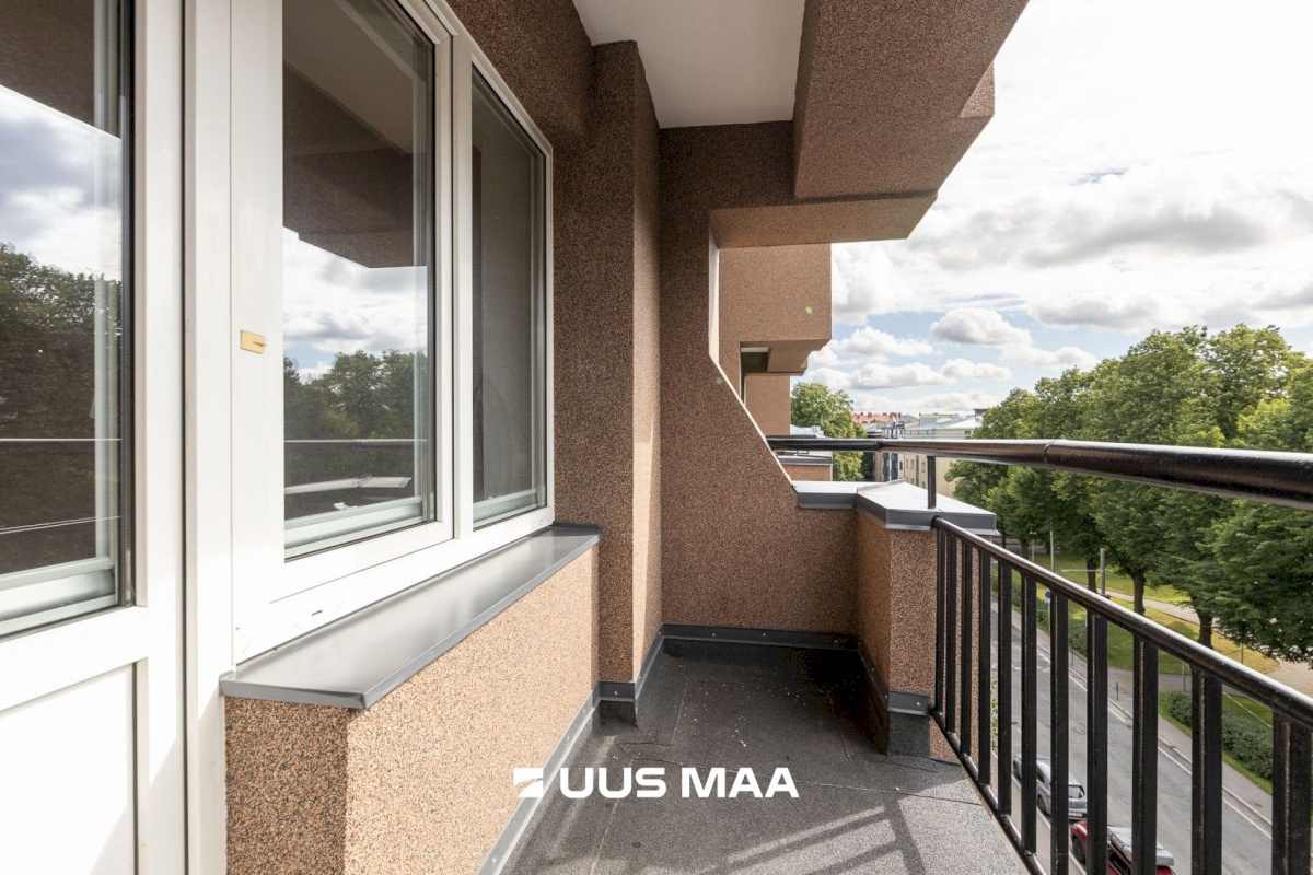 Tallinn, Kesklinna linnaosa, Raua, Pronksi 7