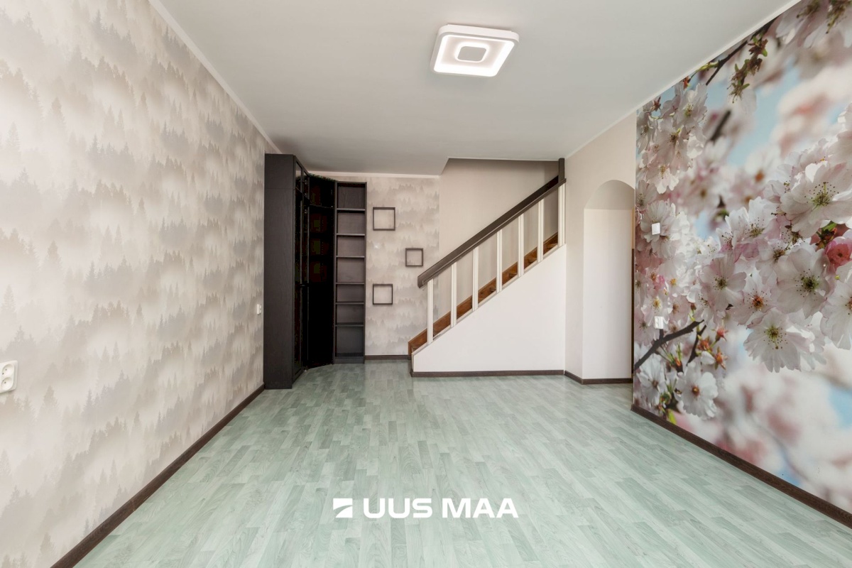 Tallinn, Kesklinna linnaosa, Raua, Pronksi 7