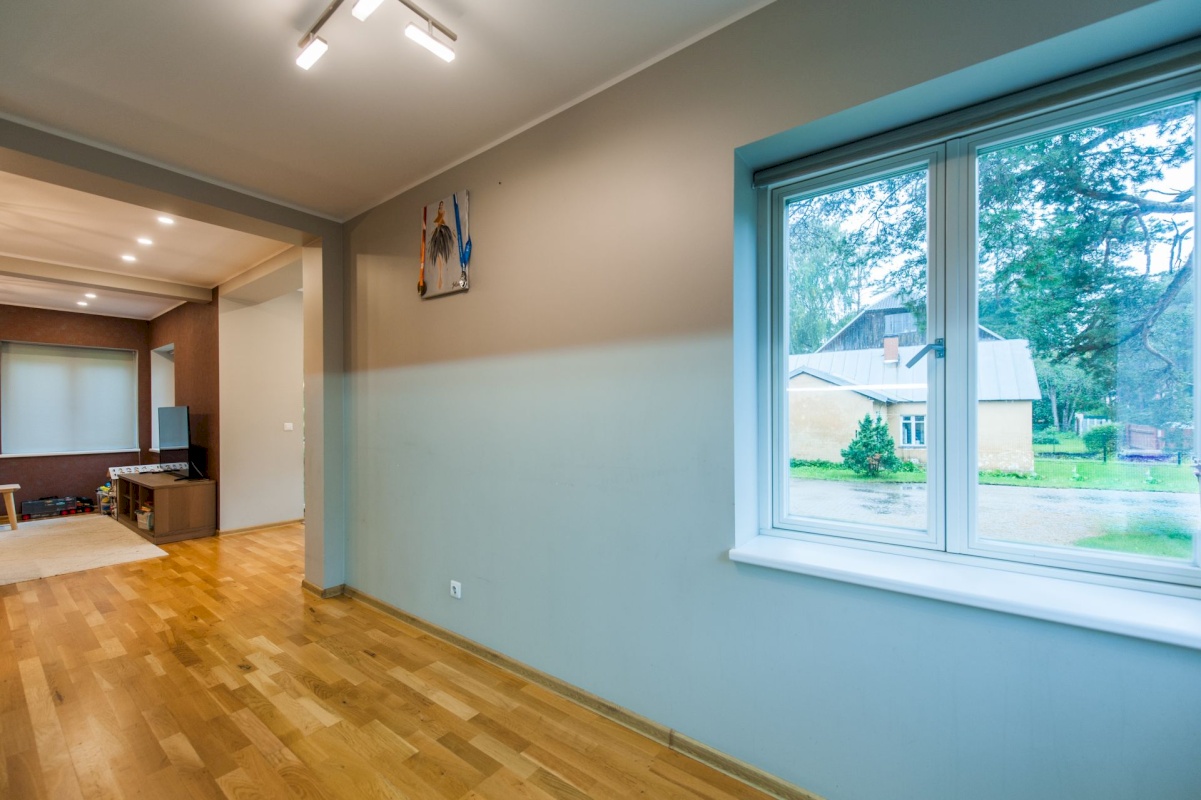 Tallinn, Nõmme linnaosa, Männiku tee 76